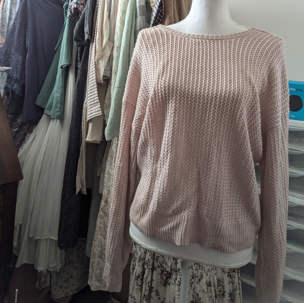 Hippie Rose knot back sweater M NWT
